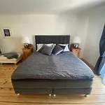 Gulewicz Lägenhetshotell 3*